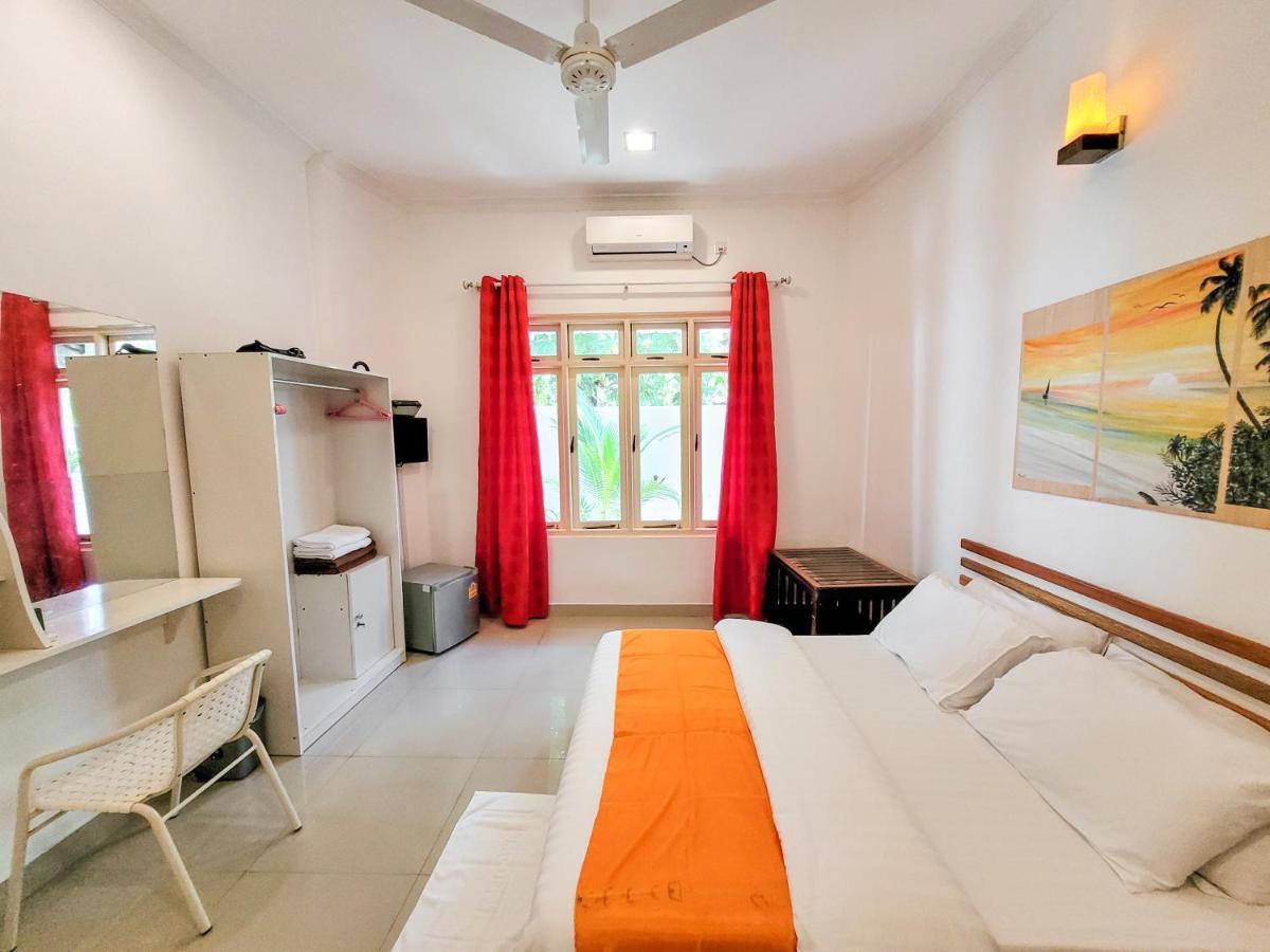 Alesara Guest House Thoddoo Ngoại thất bức ảnh