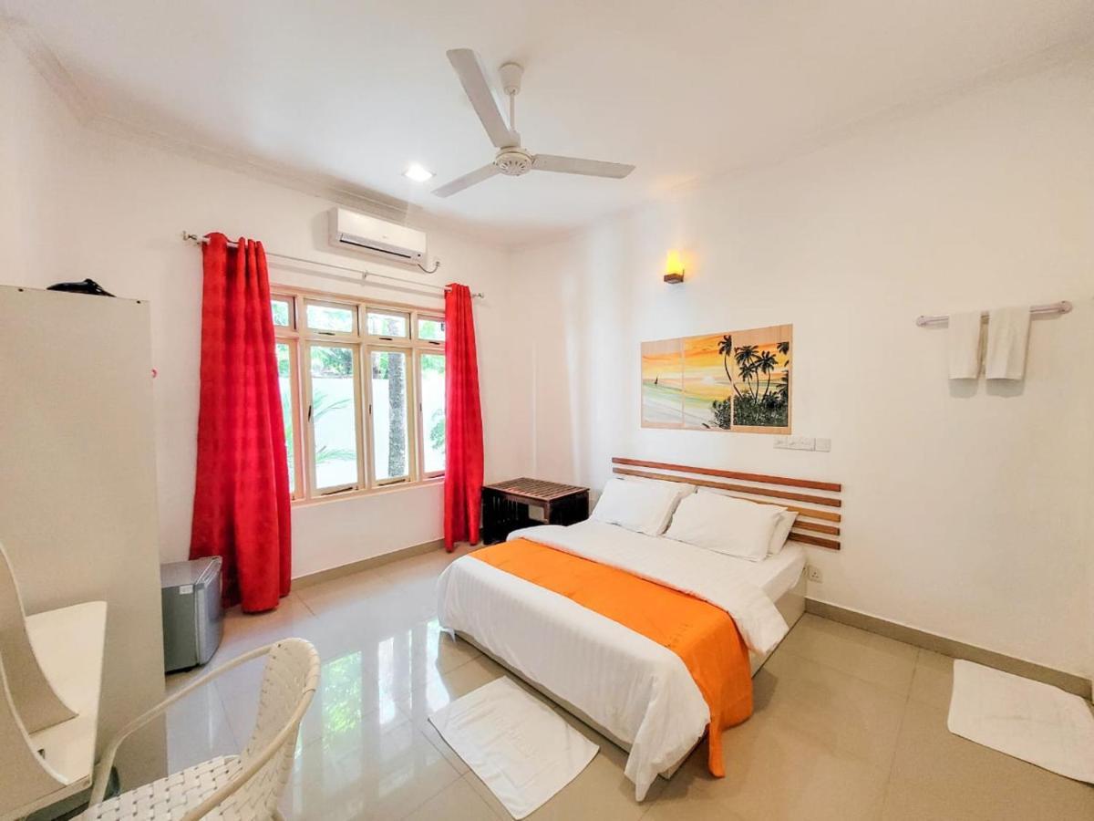 Alesara Guest House Thoddoo Ngoại thất bức ảnh